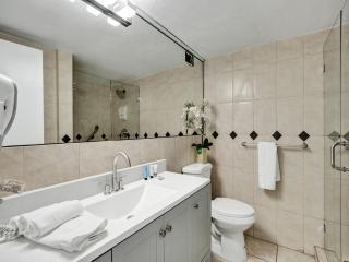 High floor Oceanview condo 1506 - 6