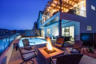 61-62| 2 Homes Duplex in Ocotillo Springs with Private Pool - Santa Clara - 0
