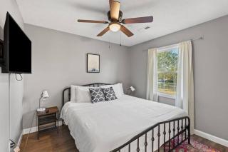 The Luxe/Hot Tub/Putt Putt/10 Miles Shaker Village - 1