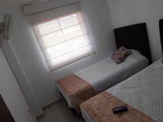 Apartamento amplio con piscina, hermosa vista a la ciudad de San Gil - San Gil - 2