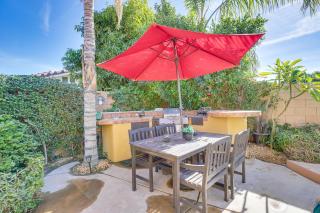 Hot Tub, Bar and Outdoor Kitchen Chic Indio Retreat - Indio - 9