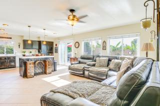 Hot Tub, Bar and Outdoor Kitchen Chic Indio Retreat - Indio - 8