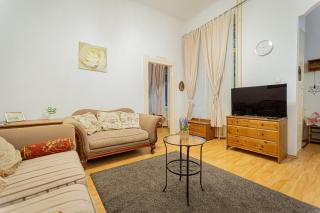 Jackquaters Silver - Budapest - 9
