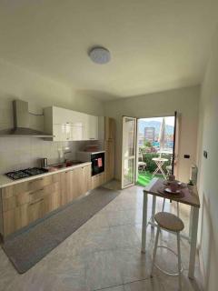Pink House: intero appartamento - Volla - 0