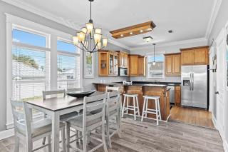 Panhandle Luxury Beach House - 6