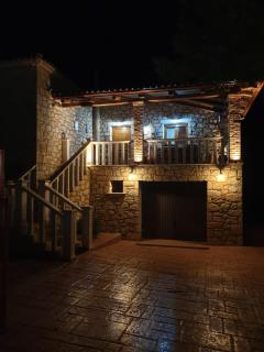 Stone Edge Homestead - 4