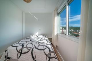 Aluguel Apartamento 3 quartos sendo 1 suíte em Bombinhas - 2