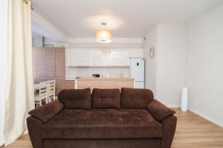Modern and Grand Apartment at Lev Tolstoi with 2 rooms and living - Chişinău - 1