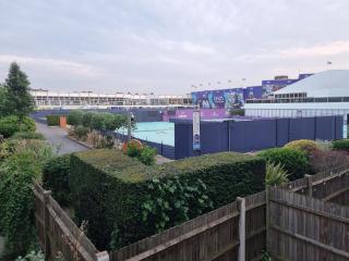 Queens View - 9