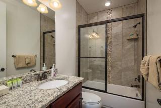 Luxury Downtown Rental - La Dolce Vita Villa #4 - Moab - 5