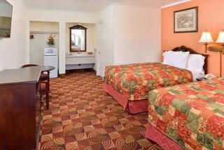 Americas Best Value Inn & Suites Klamath Falls - 1