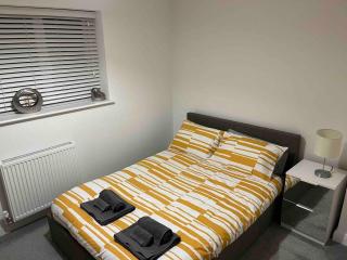 Modern contemporary with parking - Hough Green - 2