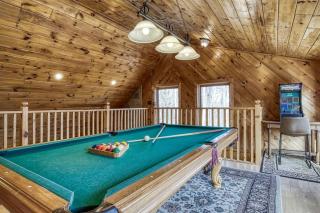 Secluded Hideaway cabin - 4