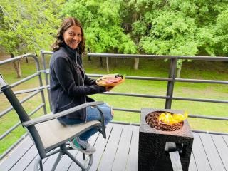 Bastrop Tiny Disc Golf Retreat - Bastrop - 4