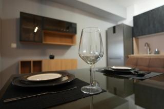 Modern & Luxe Getaway ~ Parking - Skopje - 0