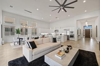 Sports Fan Paradise w/ Pool+Golf - La Quinta - 1