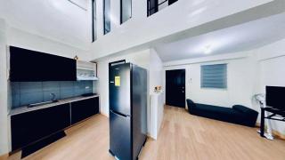 Prime City Location - 3 Bedroom Unit - 5