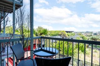 Light Resort Style Haven in Darling Harbour - Sydney - 4