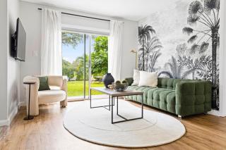Hidden Garden: A Serene Miami Escape - Cutler Bay - 0