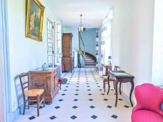 La Breteche-Le château et les dépendances - Ligny-le-Ribault - 7