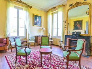 La Breteche-Le château et les dépendances - Ligny-le-Ribault - 4
