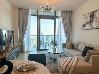 Luxury 2 Bedroom Apartment with Full Marina View and City Skyline - Dubai - 8