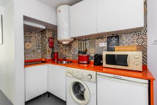 Apartamento com pátio em frente praia - Paço de Arcos - 2