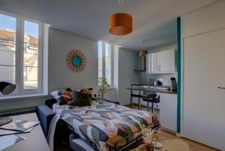Le Tournassin-Balcon-Stationnement gratuit - Bourg-en-Bresse - 1