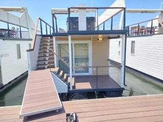 HOUSE BOAT OLIVA - Floating House - 0