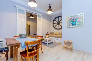 Central Cityscape Retreat by NW - Budapest - 0