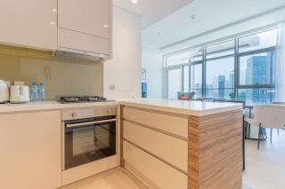 1 Bed Banyan Tree JLT - Tropical Pool Oasis - Dubai - 1
