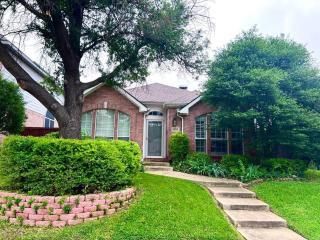 Spacious 3 BR near Legacy West - Plano - 9