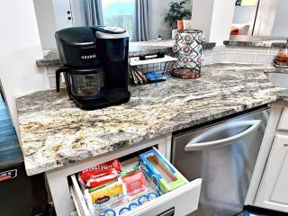Spacious 3 BR near Legacy West - Plano - 4