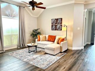 Spacious 3 BR near Legacy West - Plano - 2