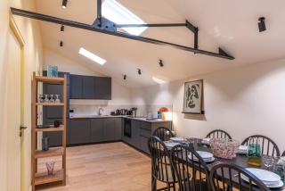 Architect Loft - 15 min from city center - 8 guest - 8