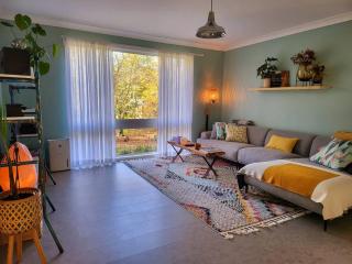The Yellow Koala - Vibrant Home in Medlow Bath - Medlow Bath - 0