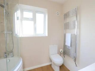 Pass the Keys Spacious 3BR Garden Home inc Parking Oxford - Oxford - 2