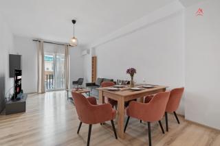 Northlight Residence - Large Apartment and Private Parking - Creţuleasca - 3
