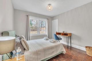 4Bed/3bath- 1 mile to Downtown - 6