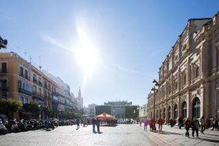 Arjona, moderno y con excelente ubicación - Sevilla - 1