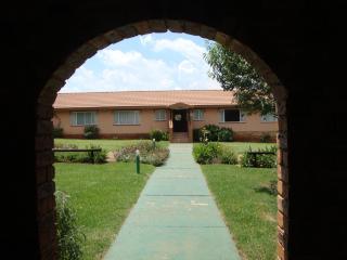 Gateway Guesthouse - 9