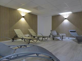 Magic Mountain Winterberg Ferienwohnung Pool Sauna 4 Pers Wifi near Ski Lift - 9