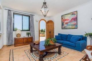 AGUAIT II - VILLA WITH PRIVATE MOUNTAIN IDEAL RUNNERS TRAILERS NEAR BEACH APPROX 5 MIN WALKING BEACH,property belong Puerto Pollensa Villas and apartments - Pollença - 2