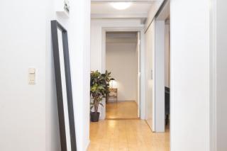 Come Stay in An oasis of life, comfort & style - 1