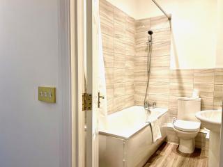 St Andrews Apartments - Maidstone - 3