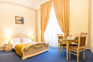 George Hotel - Lviv - 3
