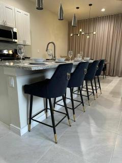 Beautiful 5 bed home Resort 5 minutes from Disney - Orlando - 9
