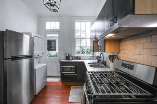 Updated Bourbon Street Condo with Smart TVs! - New Orleans - 9