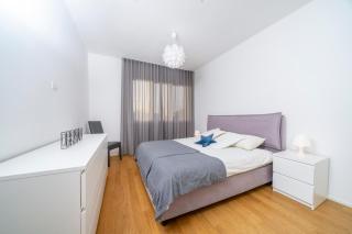 Cozy & Bright Apartment - w/ Balcony - Udine - 0