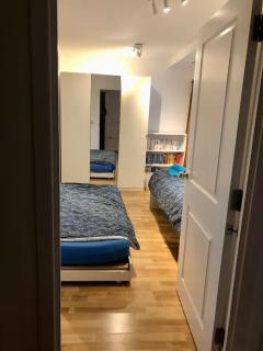 Room 1 or 2 ppl near EXCEL, O2, Canary Wharf - London - Londra - 8